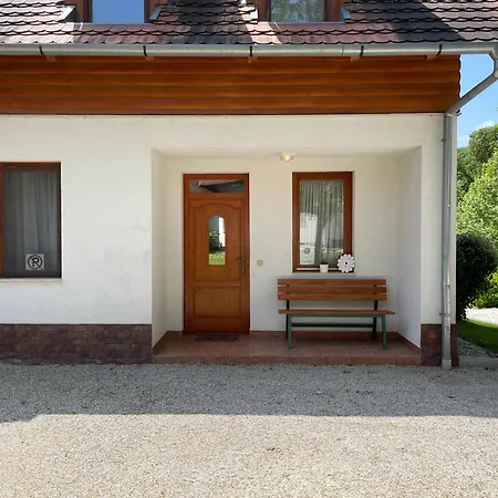 Kastelo Teraso Apartamento Zalacsány