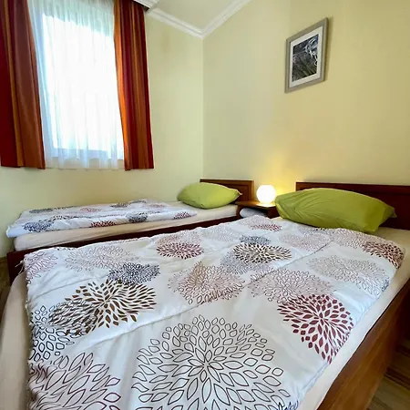 Kastelo Teraso Park Apartment With 25M Private Groundfloor Terrace Zalacsany