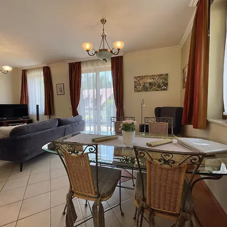 Apartment Kastelo Teraso Park Apartment With 25M Private Groundfloor Terrace Zalacsany