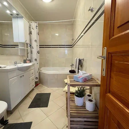 Kastelo Teraso Park Apartment With 25M Private Groundfloor Terrace Apartment *
