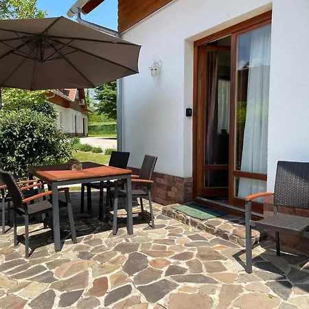 Apartment Kastelo Teraso Park Apartment With 25M Private Groundfloor Terrace *