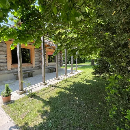 Kastelo Teraso Park Apartment With 25M Private Groundfloor Terrace Apartment Zalacsany