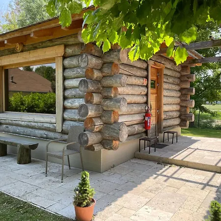 Apartment Kastelo Teraso Park Apartment With 25M Private Groundfloor Terrace Zalacsany